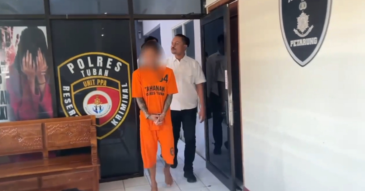 Balita di Tuban Disiksa Pacar Ibunya, Dipukul Pakai Sisir hingga Diciprati Kotoran